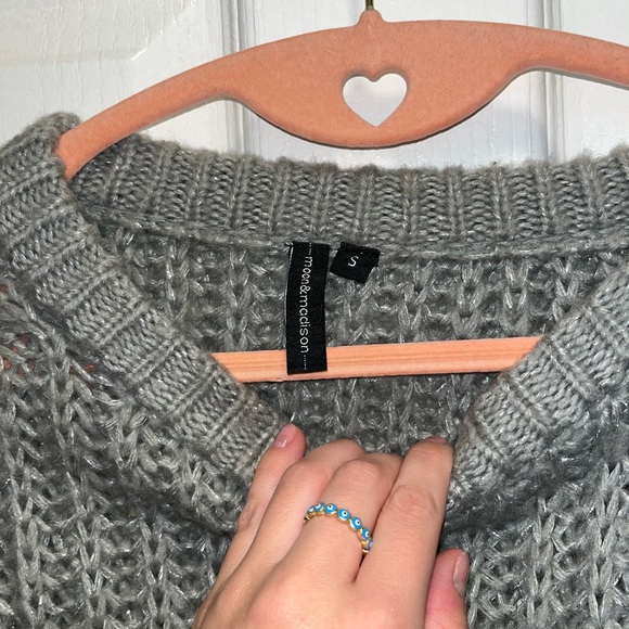 Gray Knit Sweater with Tinsel - Picture 4 of 4